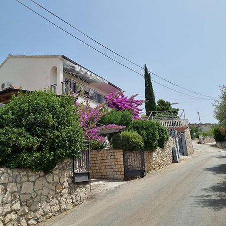 טרוגיר Apartmani Anna מראה חיצוני תמונה