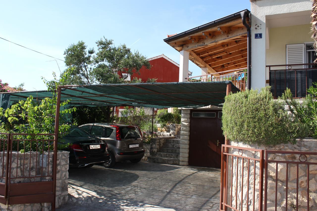 טרוגיר Apartmani Anna מראה חיצוני תמונה